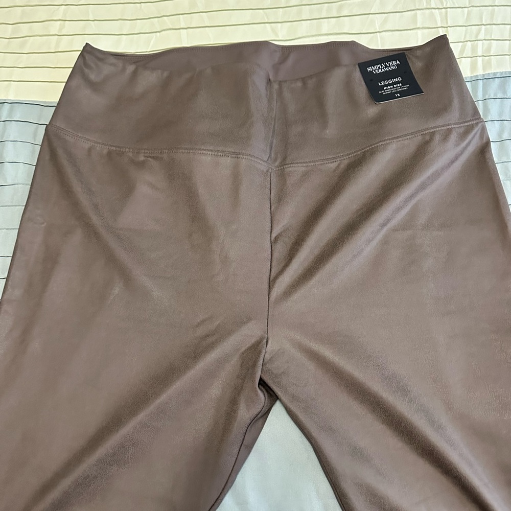 Simply Vera leggings